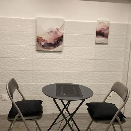 Le Cocon 코르베일에쏘네